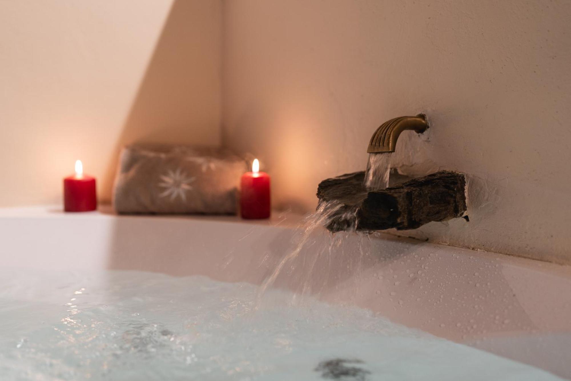 Chez'Alma Hotel Joussaud Ngoại thất bức ảnh